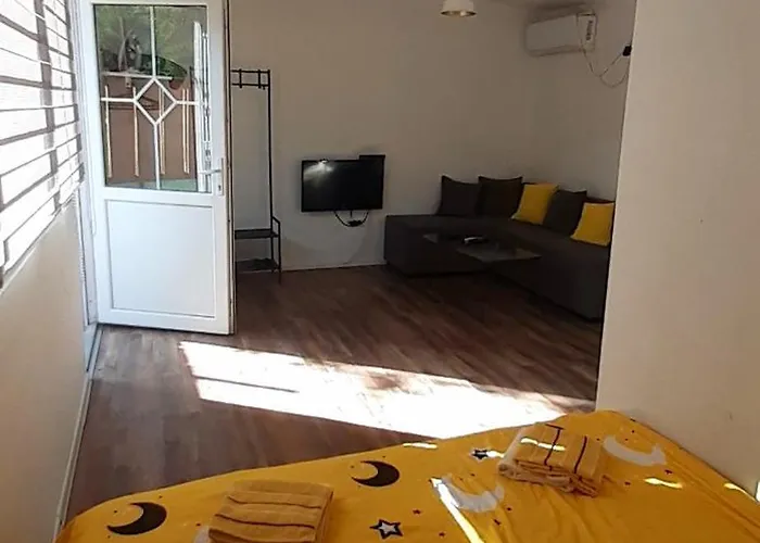 Apartman River 2
